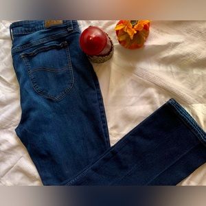 👖Womens Lee blue denim relaxed fit jeans great condition Size 16 M